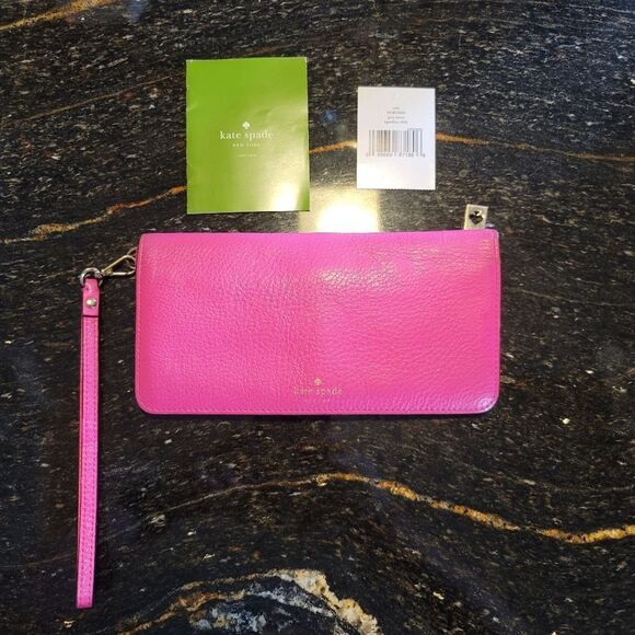 kate spade Handbags - Kate Spade Pink Erin Logan Court Leather Wallet With Wrist Strap - GUC